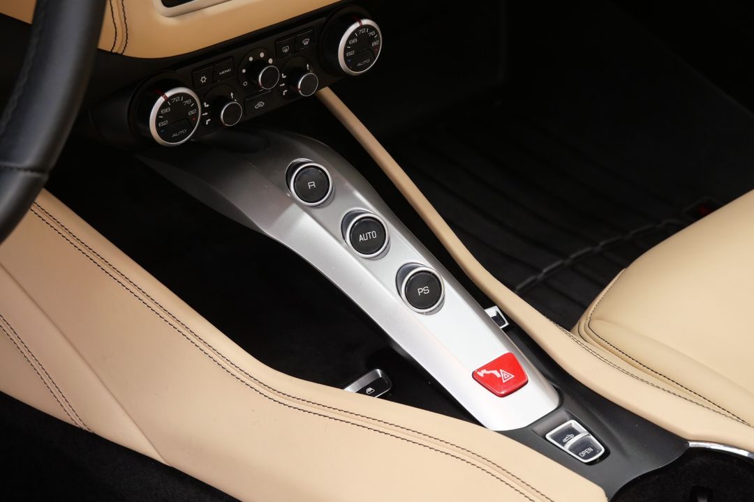 2017 Ferrari California T