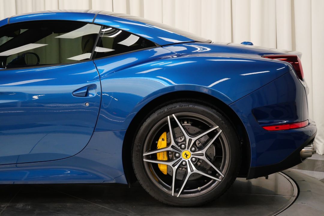 2017 Ferrari California T