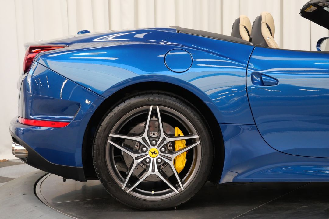 2017 Ferrari California T