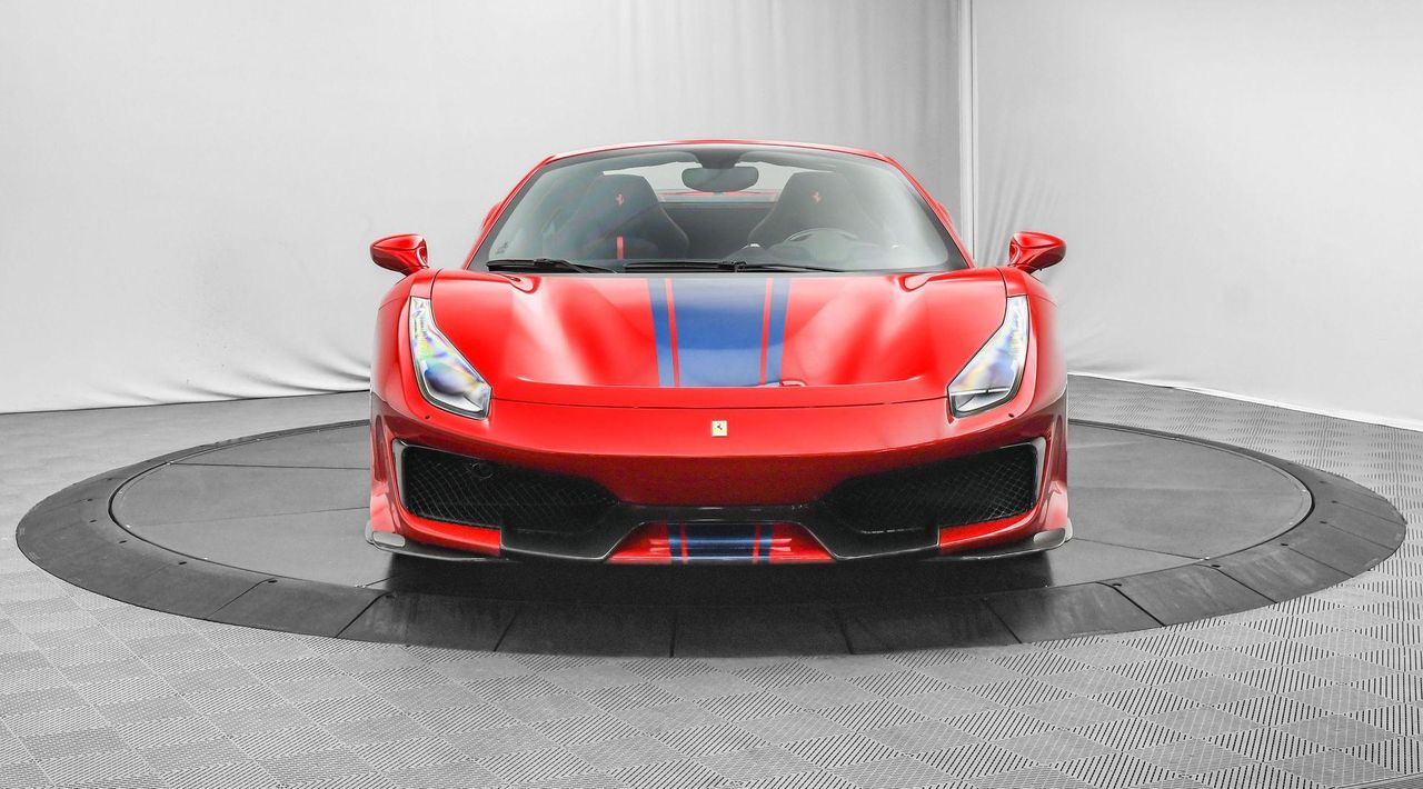 2019 Ferrari 488 Pista