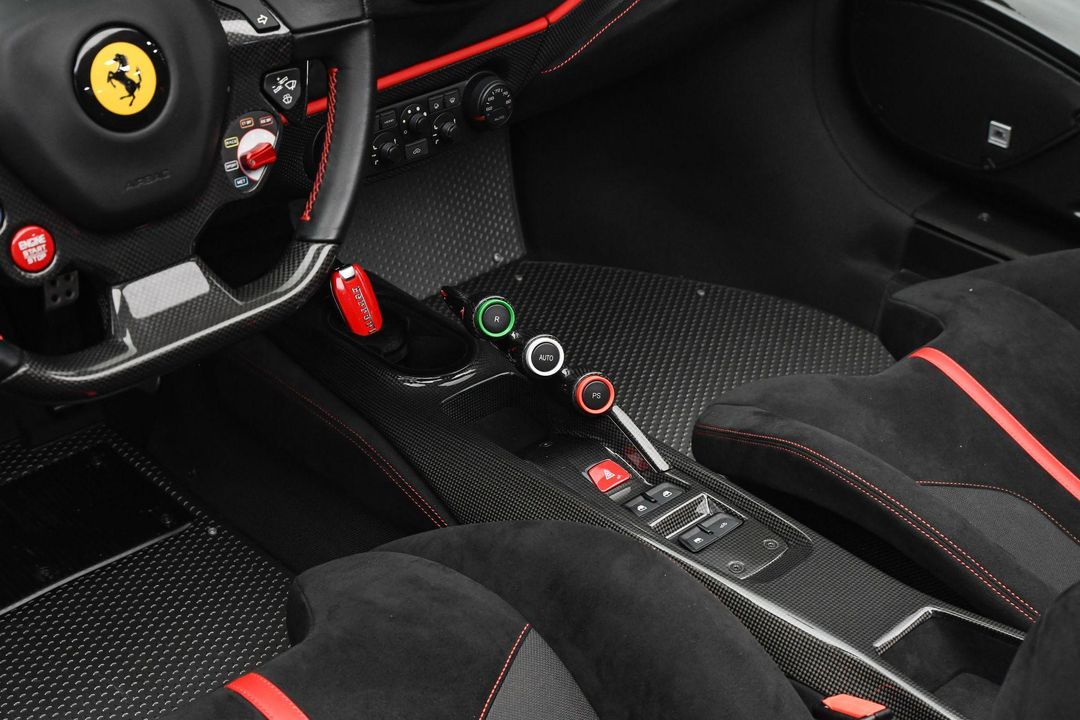 2019 Ferrari 488 Pista