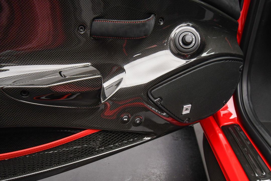 2019 Ferrari 488 Pista