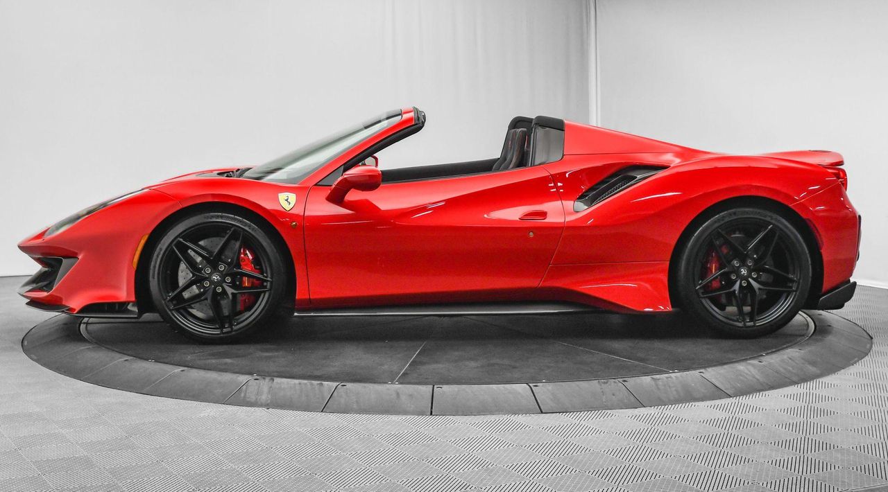 2019 Ferrari 488 Pista