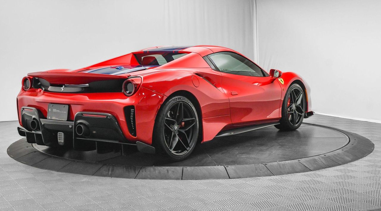 2019 Ferrari 488 Pista