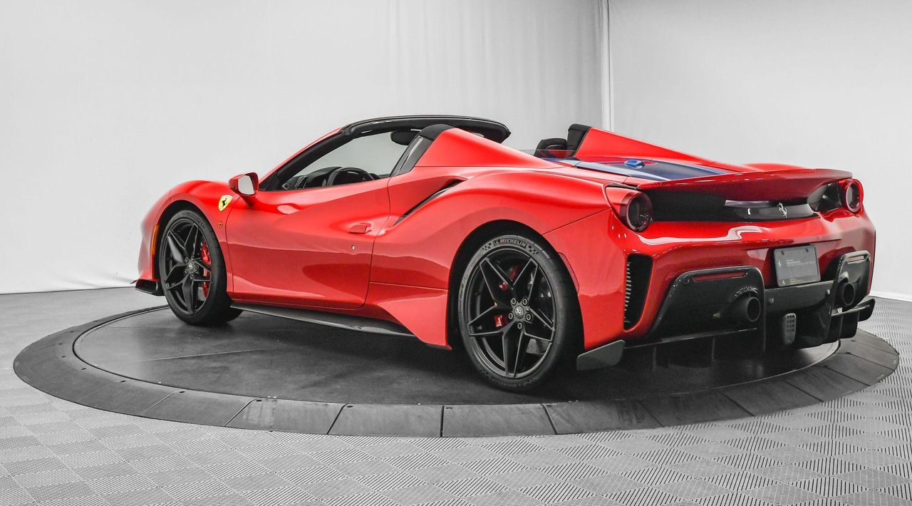 2019 Ferrari 488 Pista