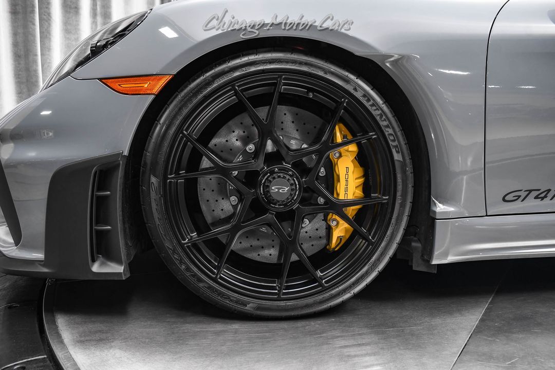 2024 Porsche 718 Cayman