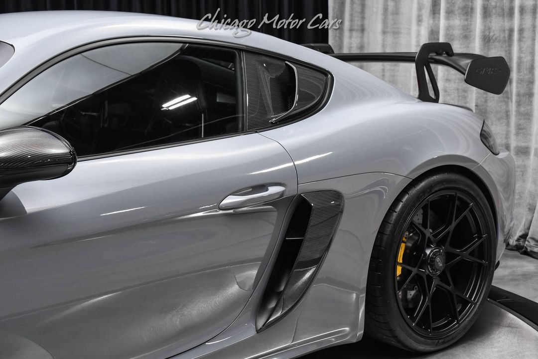 2024 Porsche 718 Cayman