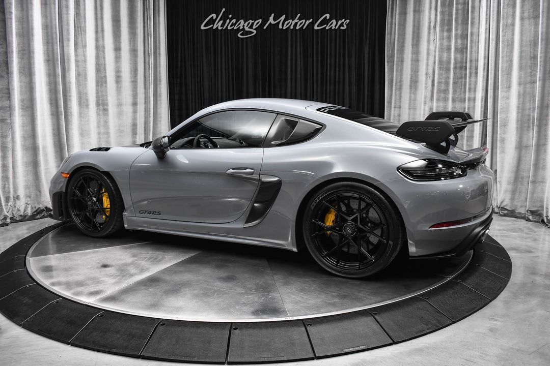 2024 Porsche 718 Cayman