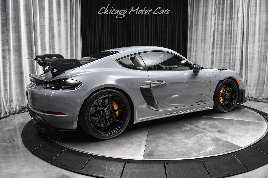 2024 Porsche 718 Cayman