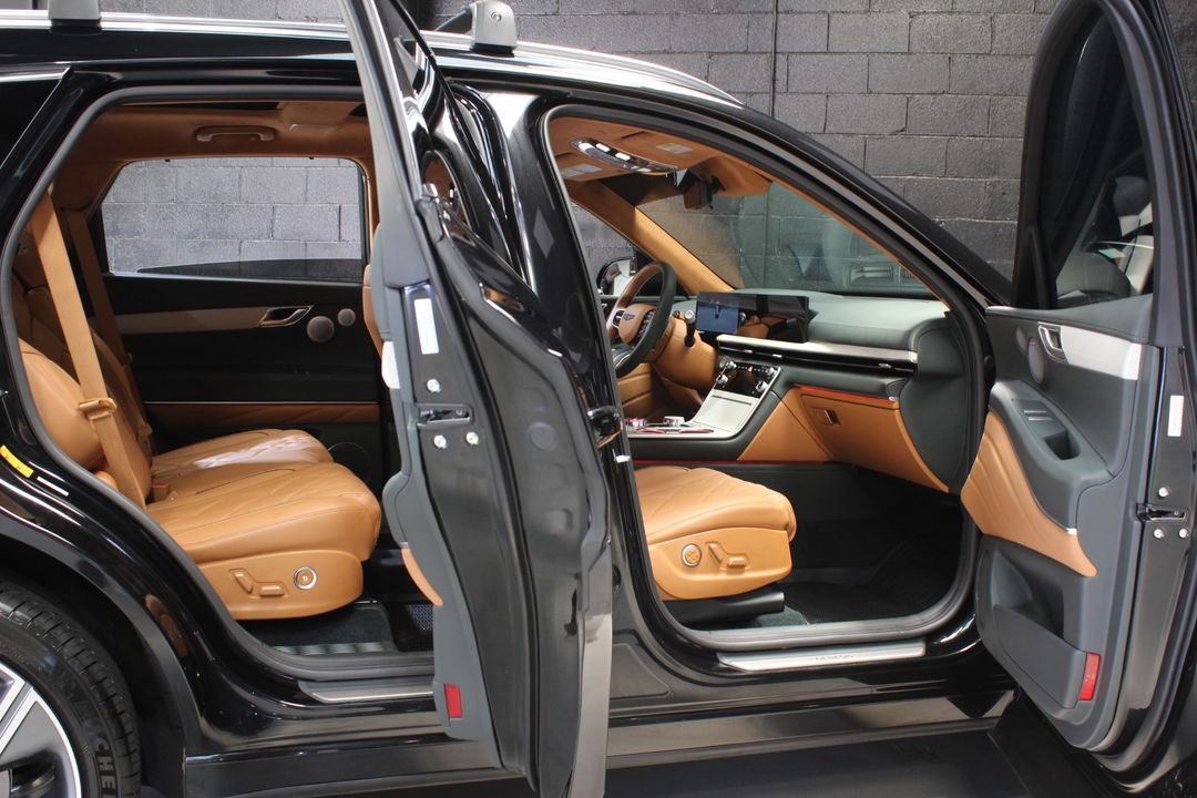 2025 Genesis GV80