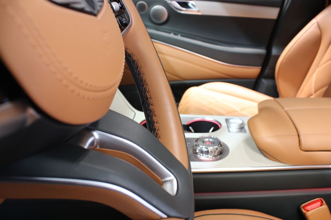 2025 Genesis GV80