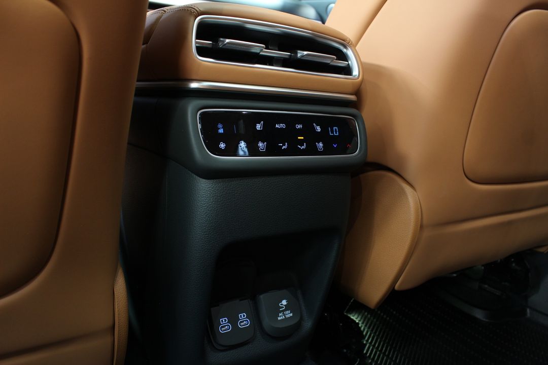 2025 Genesis GV80