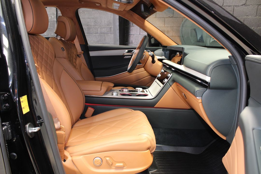 2025 Genesis GV80
