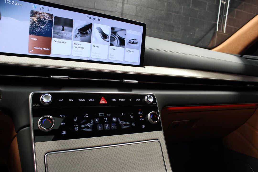 2025 Genesis GV80