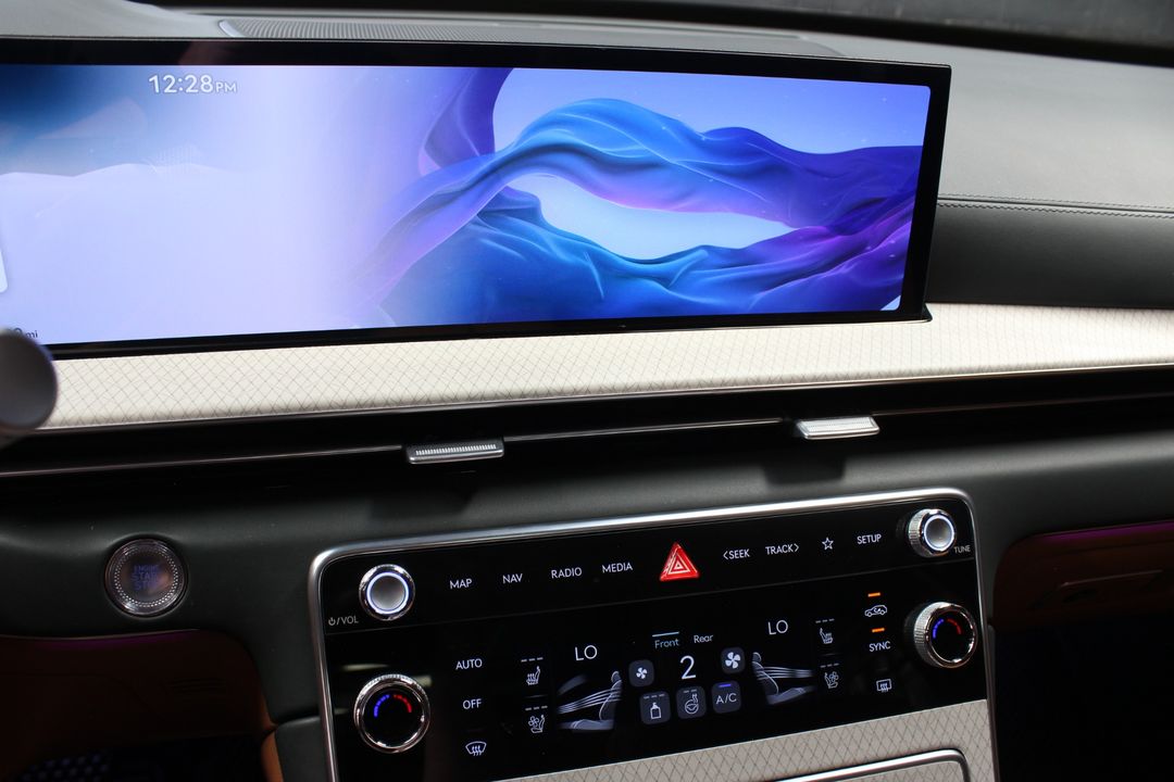 2025 Genesis GV80