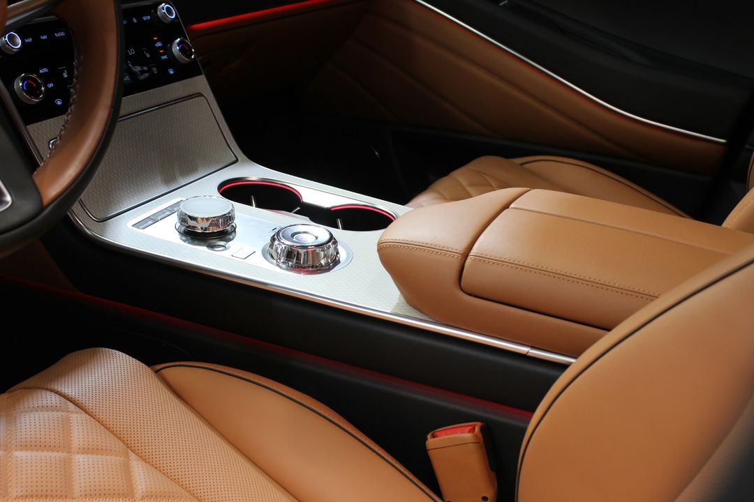 2025 Genesis GV80