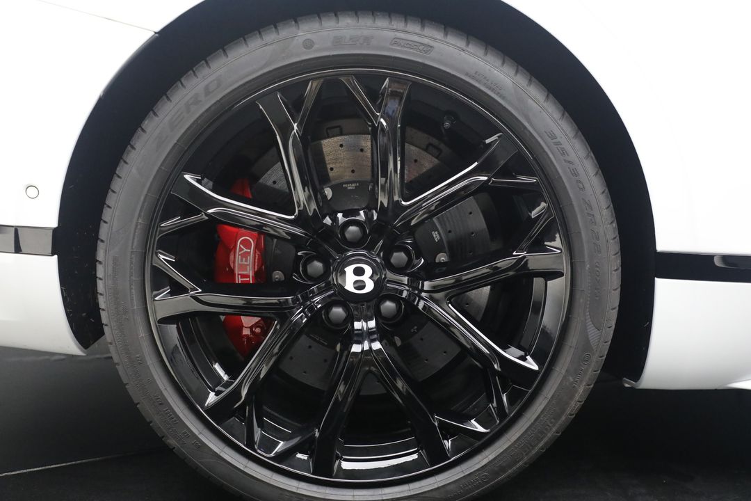 2025 Bentley Continental