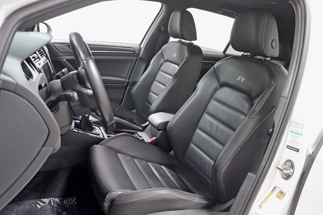 2017 Volkswagen Golf R