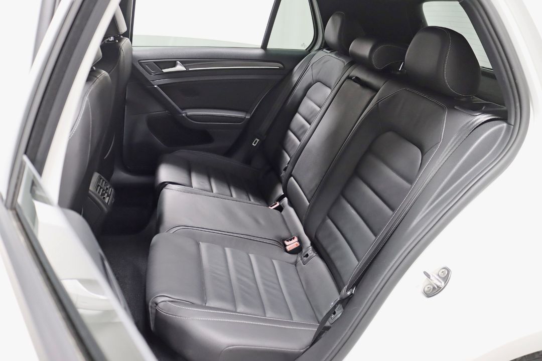 2017 Volkswagen Golf R