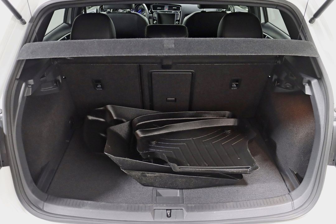 2017 Volkswagen Golf R