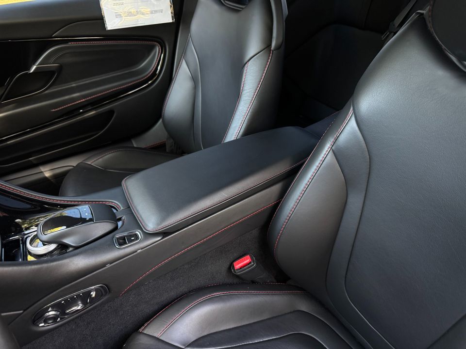 2020 Aston Martin DB11
