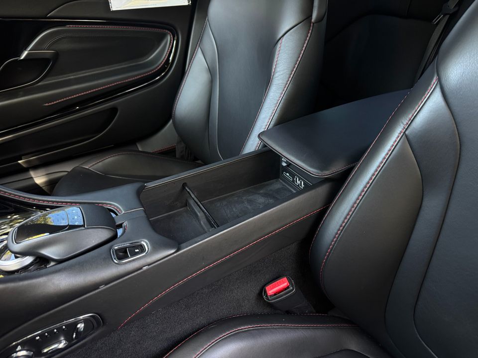 2020 Aston Martin DB11