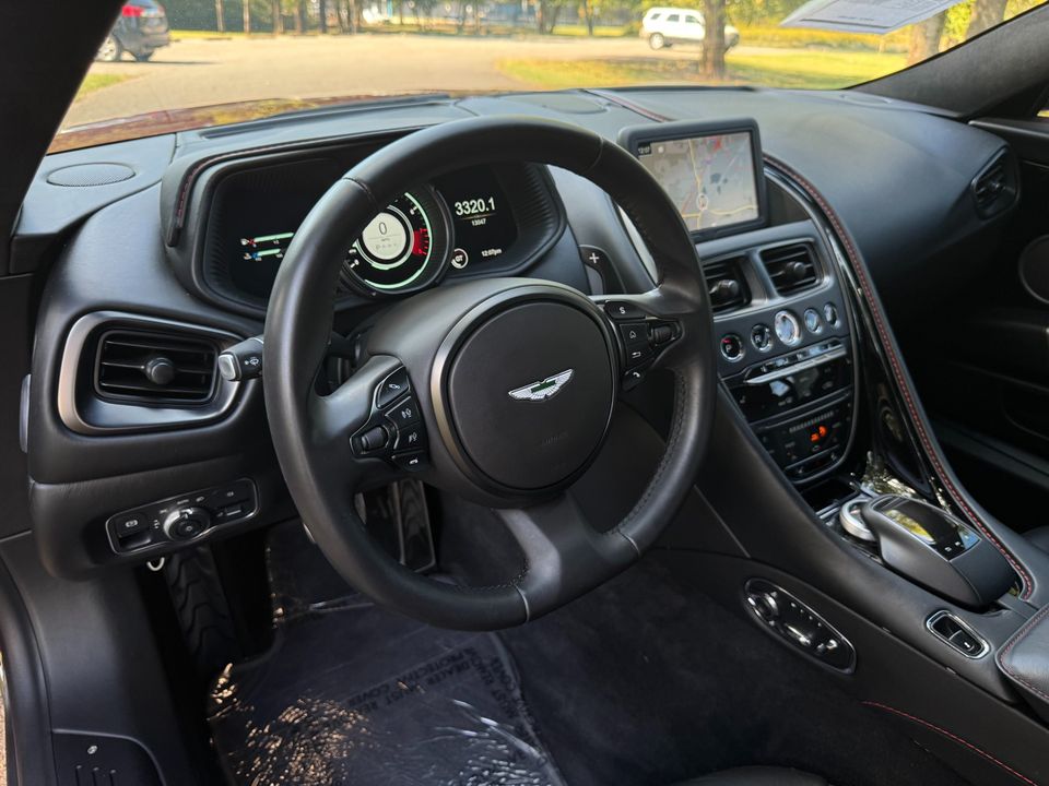 2020 Aston Martin DB11
