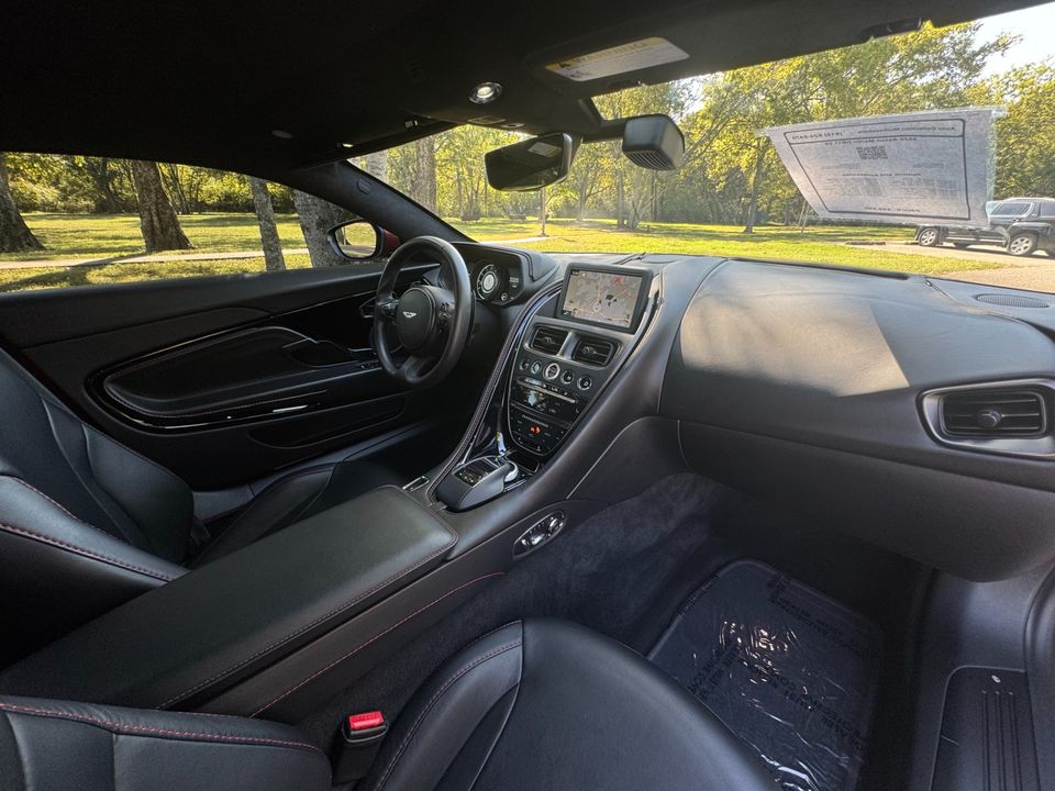 2020 Aston Martin DB11