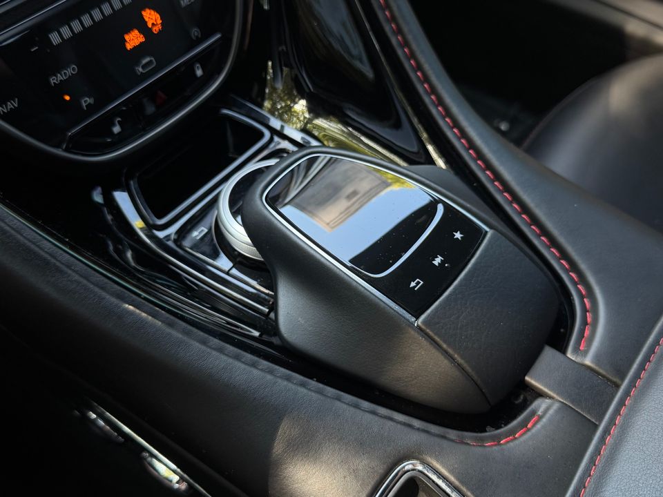 2020 Aston Martin DB11