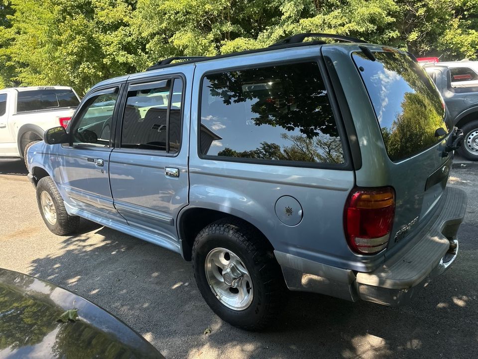 1998 Ford Explorer