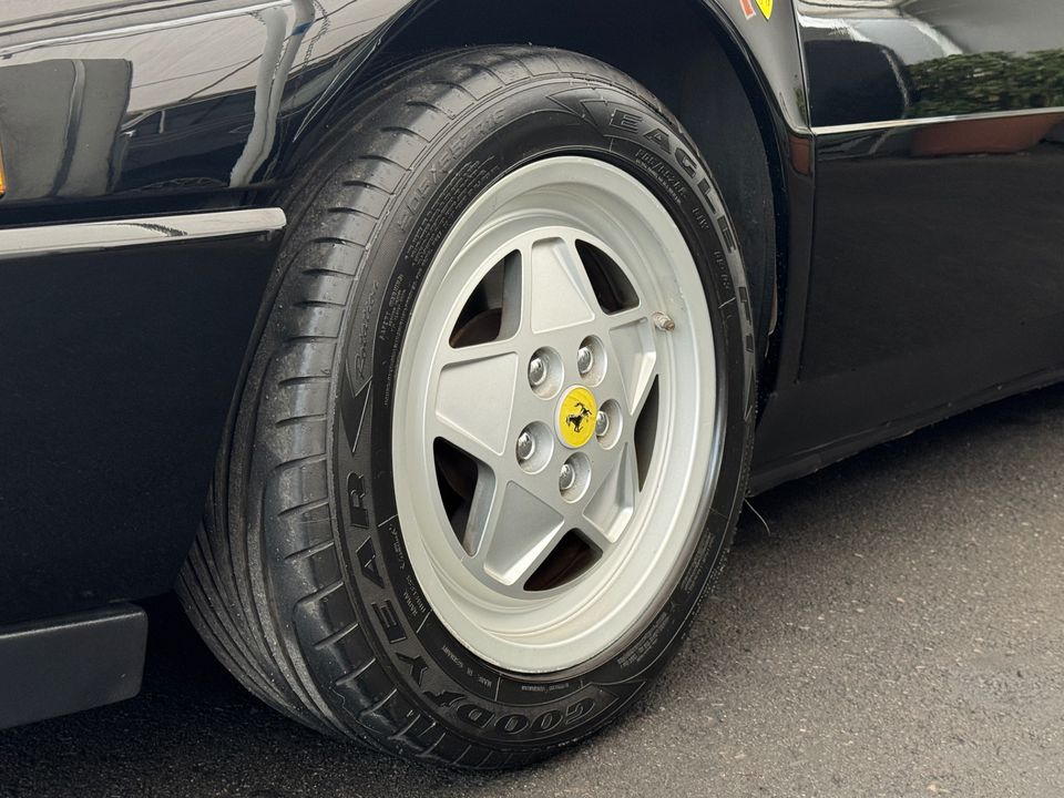 1990 Ferrari Mondial T