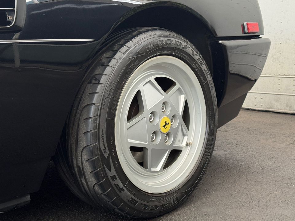1990 Ferrari Mondial T
