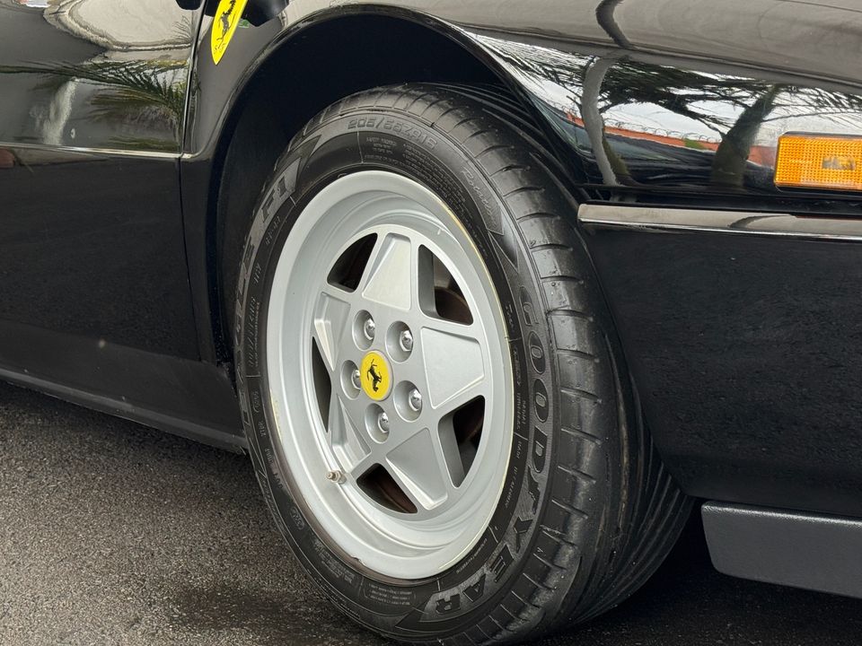 1990 Ferrari Mondial T