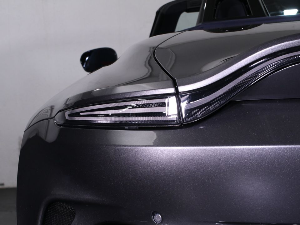 2026 Aston Martin Vantage