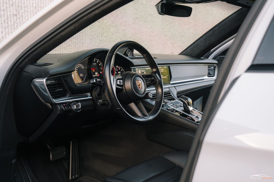 2021 Porsche Panamera