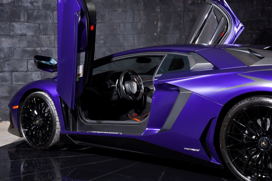 2016 Lamborghini Aventador