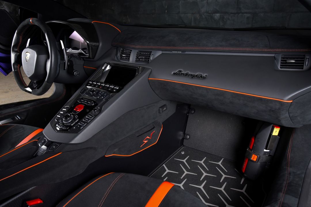 2016 Lamborghini Aventador