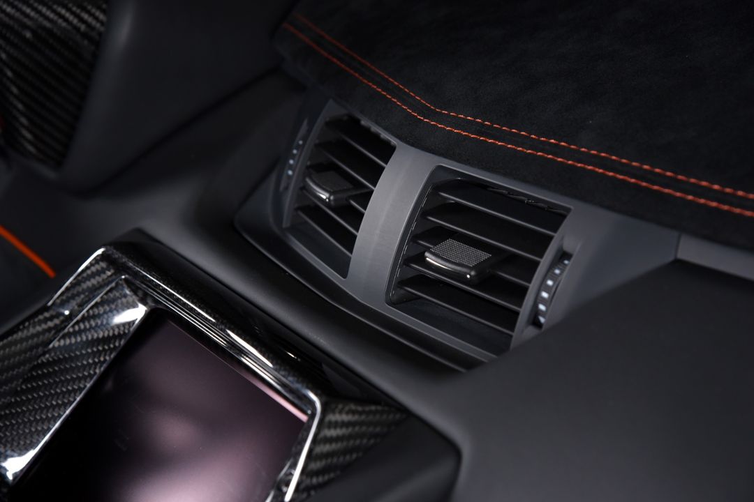 2016 Lamborghini Aventador