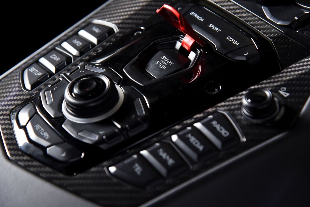 2016 Lamborghini Aventador