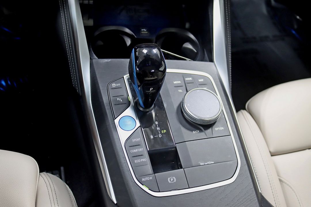 2022 BMW i4