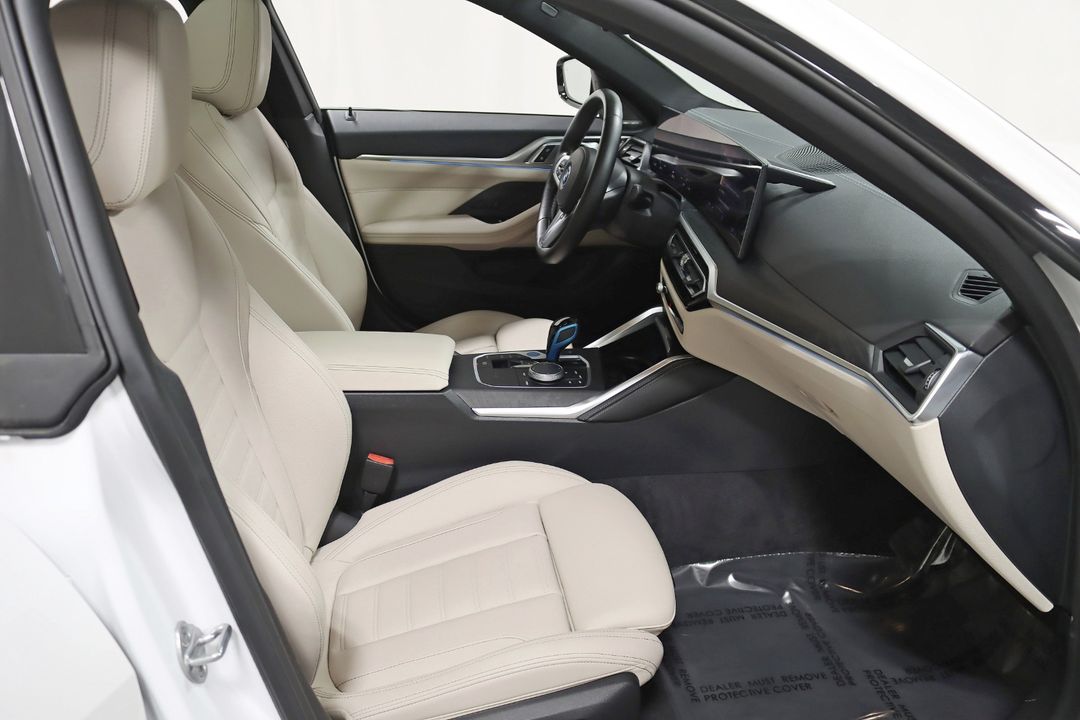 2022 BMW i4