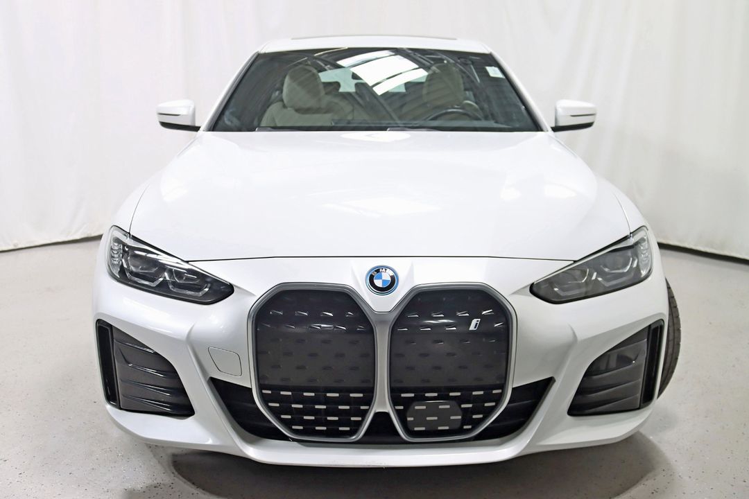 2022 BMW i4