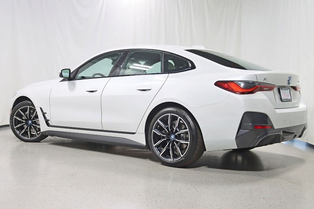 2022 BMW i4
