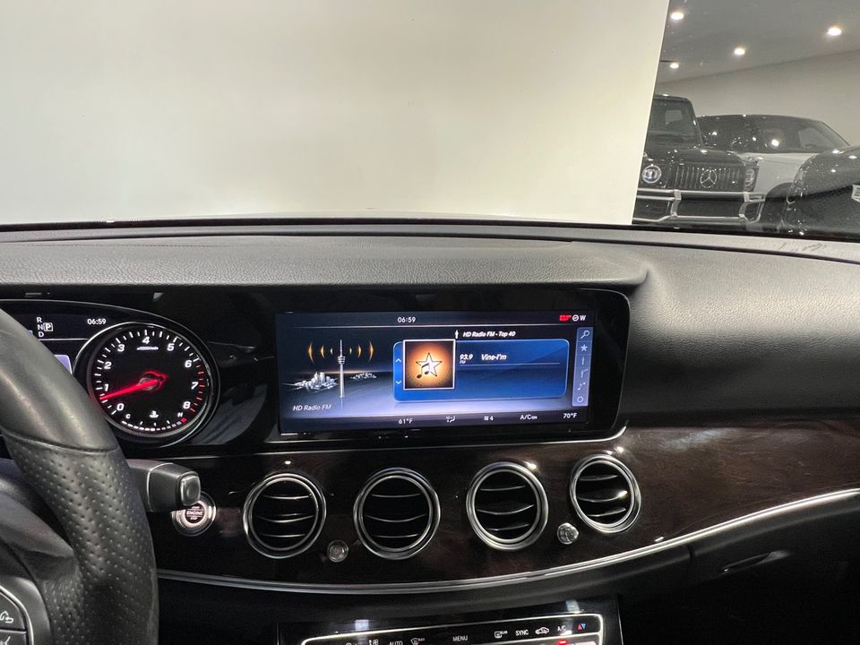 2017 Mercedes-Benz E-Class E300 SPORT Sedan 4matic AWD