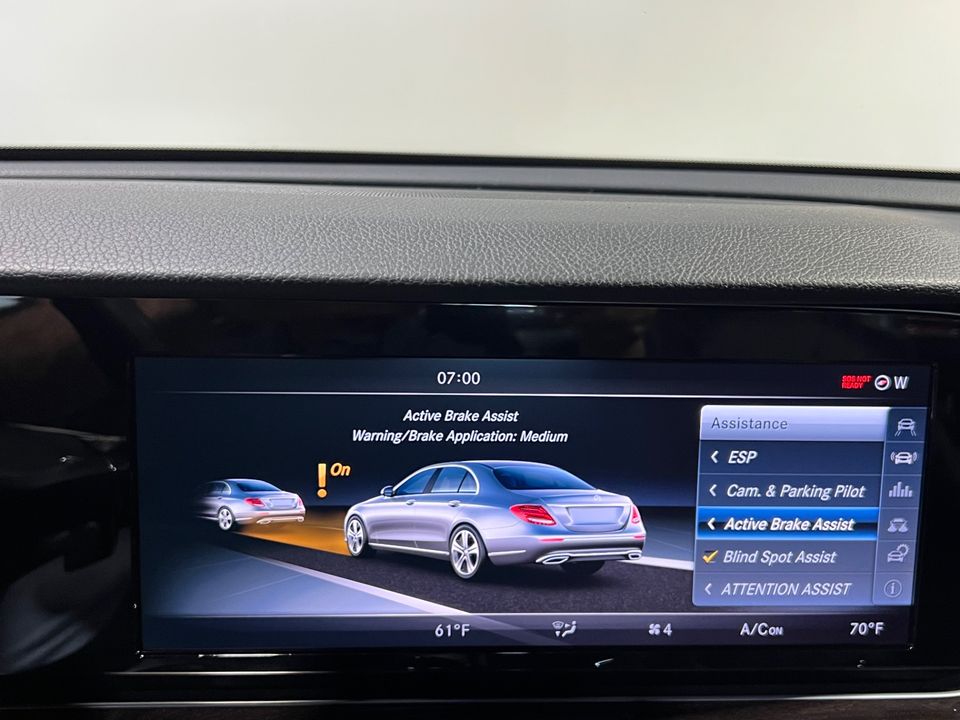 2017 Mercedes-Benz E-Class E300 SPORT Sedan 4matic AWD