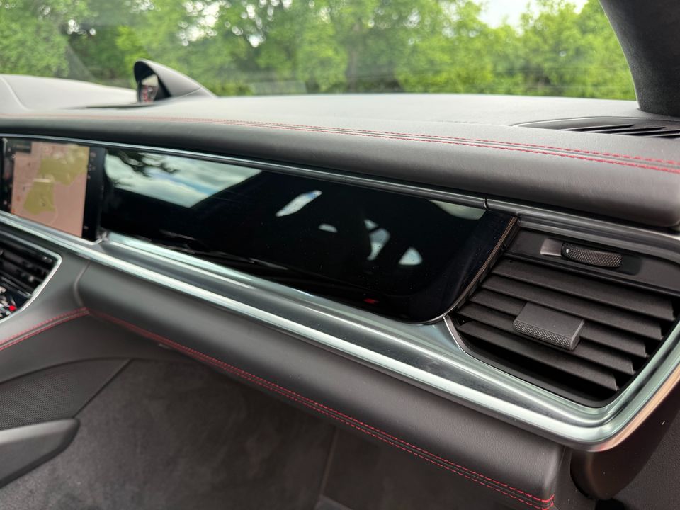 2022 Porsche Panamera