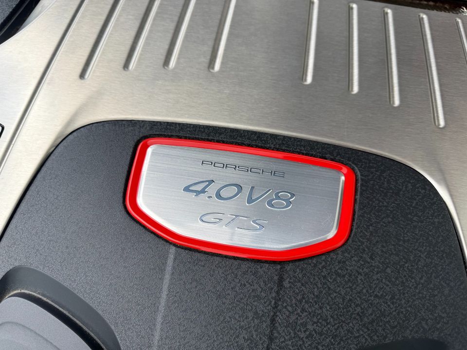 2022 Porsche Panamera