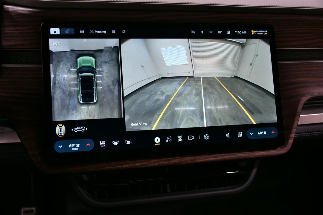2023 Rivian R1S