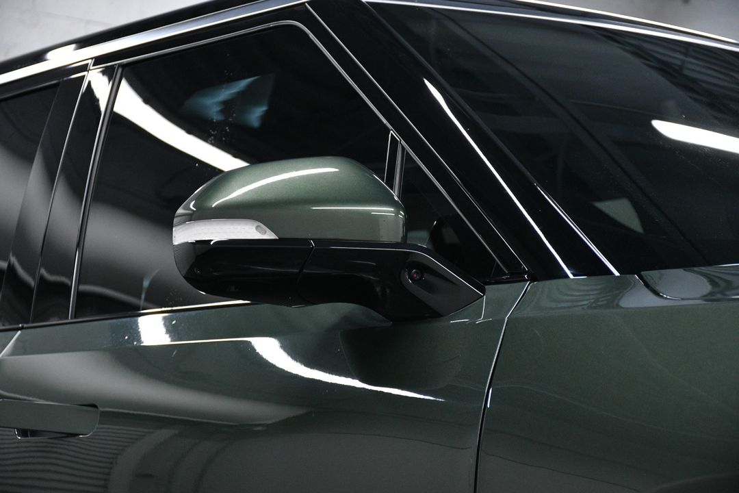 2023 Rivian R1S