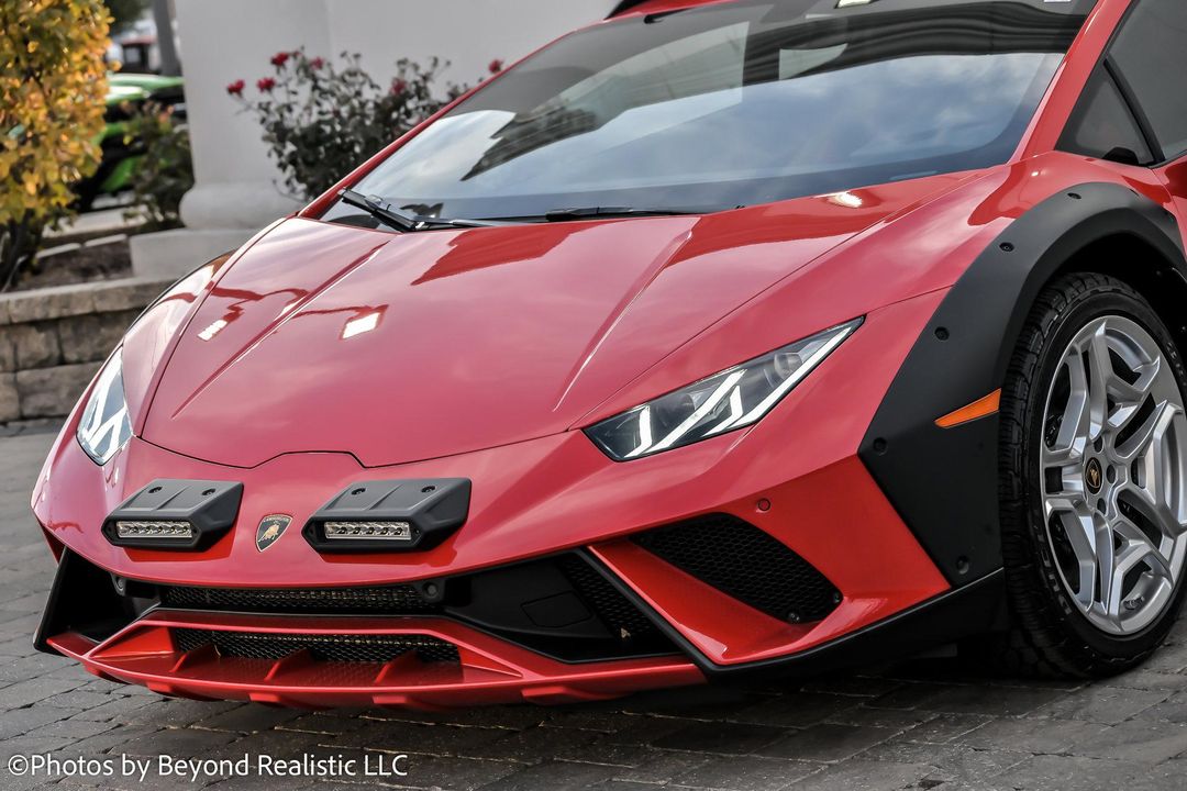 2023 Lamborghini Huracan Sterrato